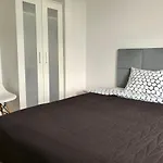 Poznan Rents - Apartamenty Mostowa Parking Free